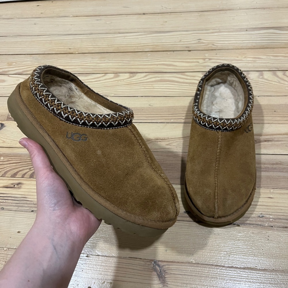 UGG Tasman Slipper Womens 9 Chestnut Suede Embroidered Braid Slip On Mules 5955